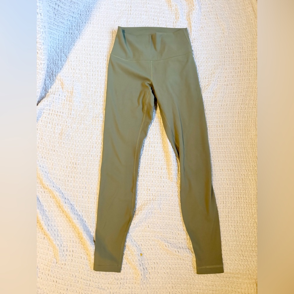 Lululemon Wunder Under High-Rise in Bronze Green Size 6